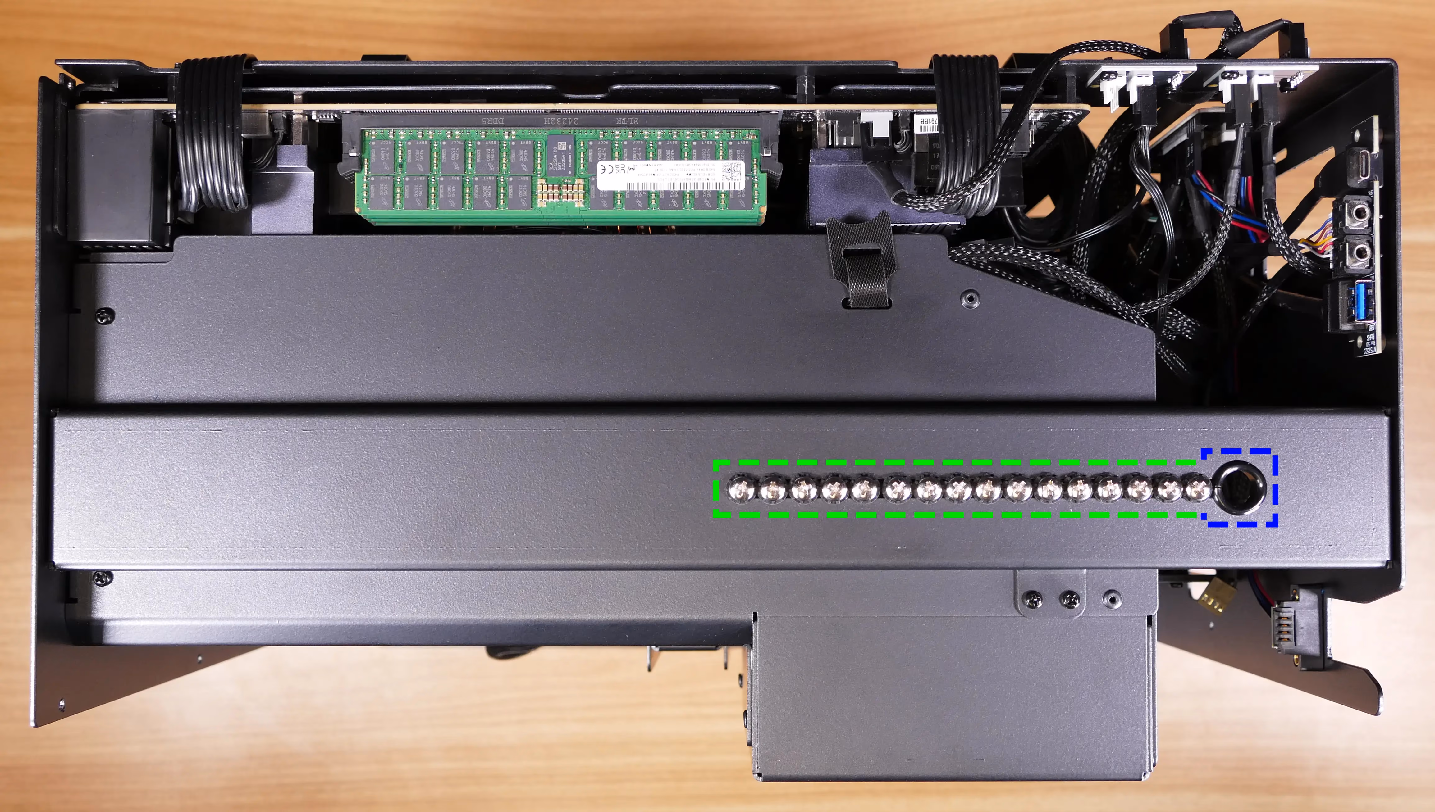 2.5” drive screws