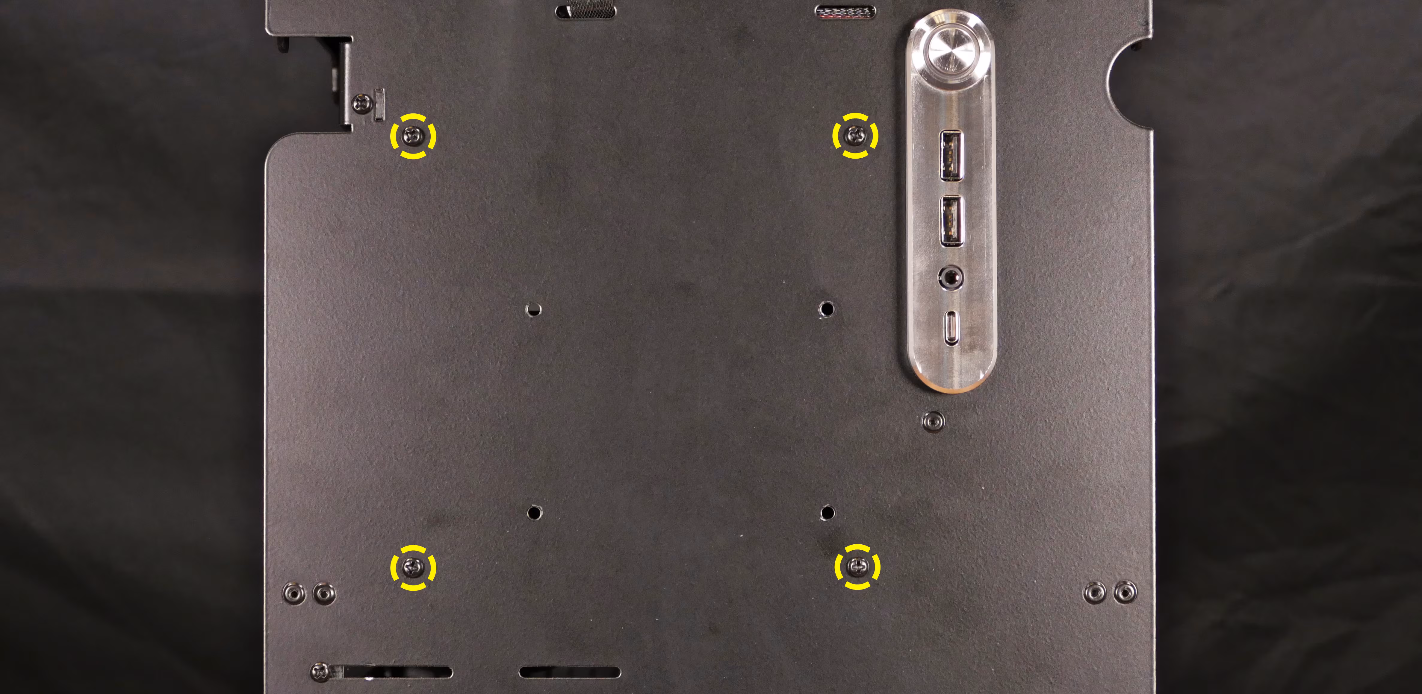 3.5” drive cage screws
