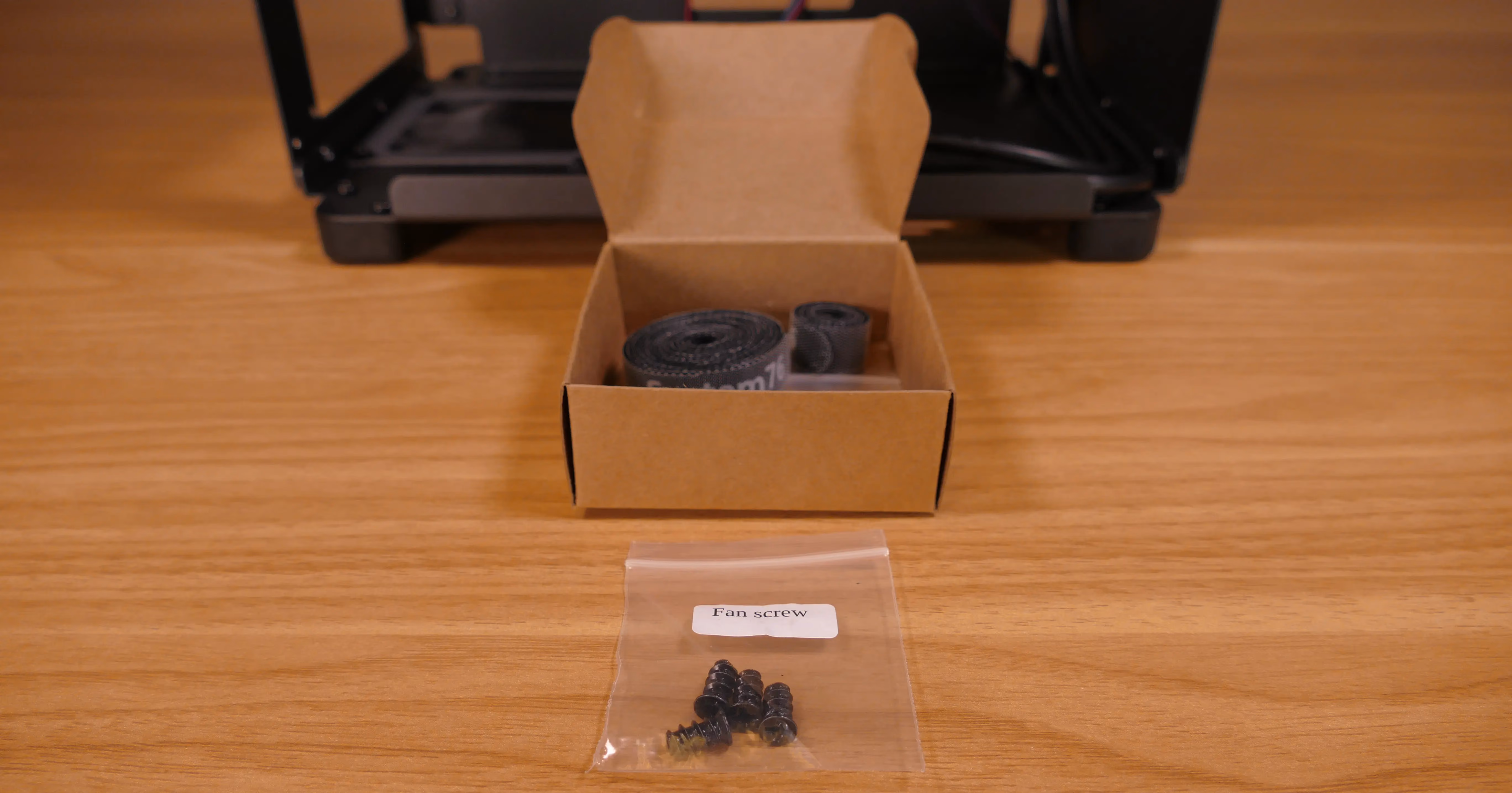Fan screws