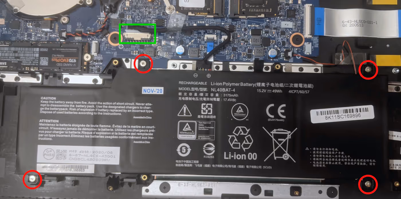 Battery screws