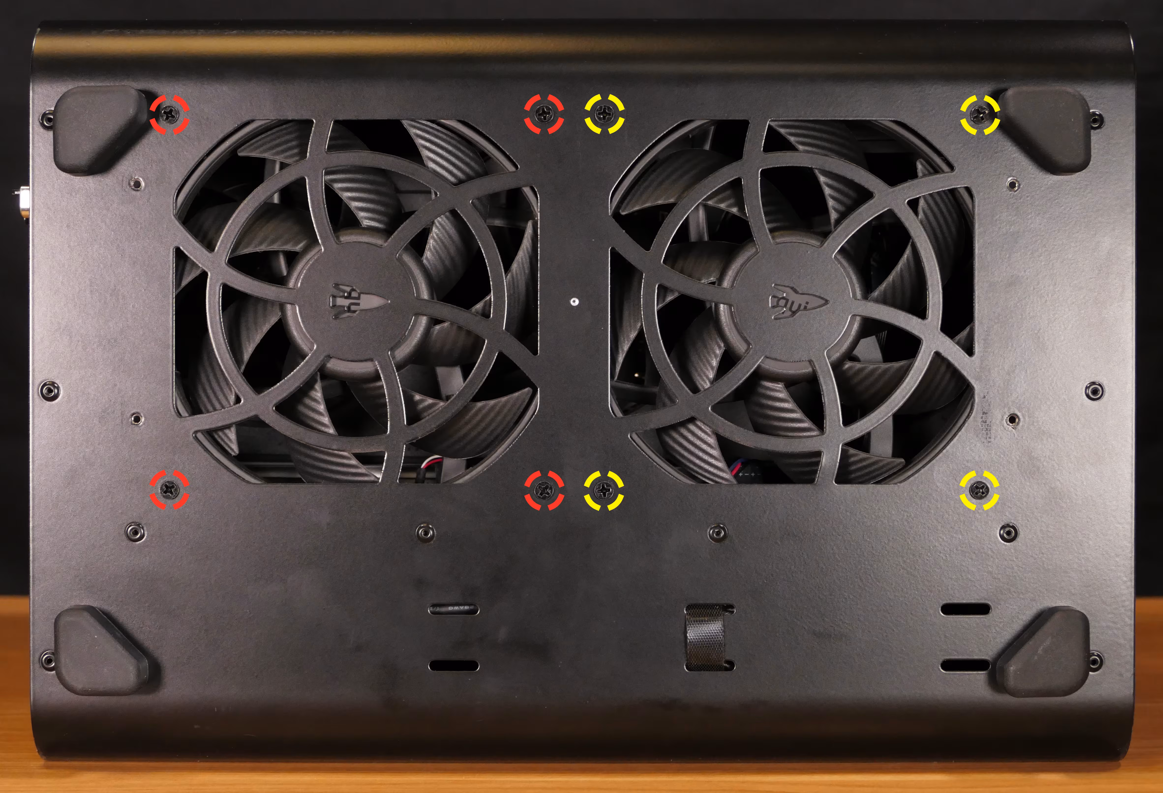 Bottom fan screws