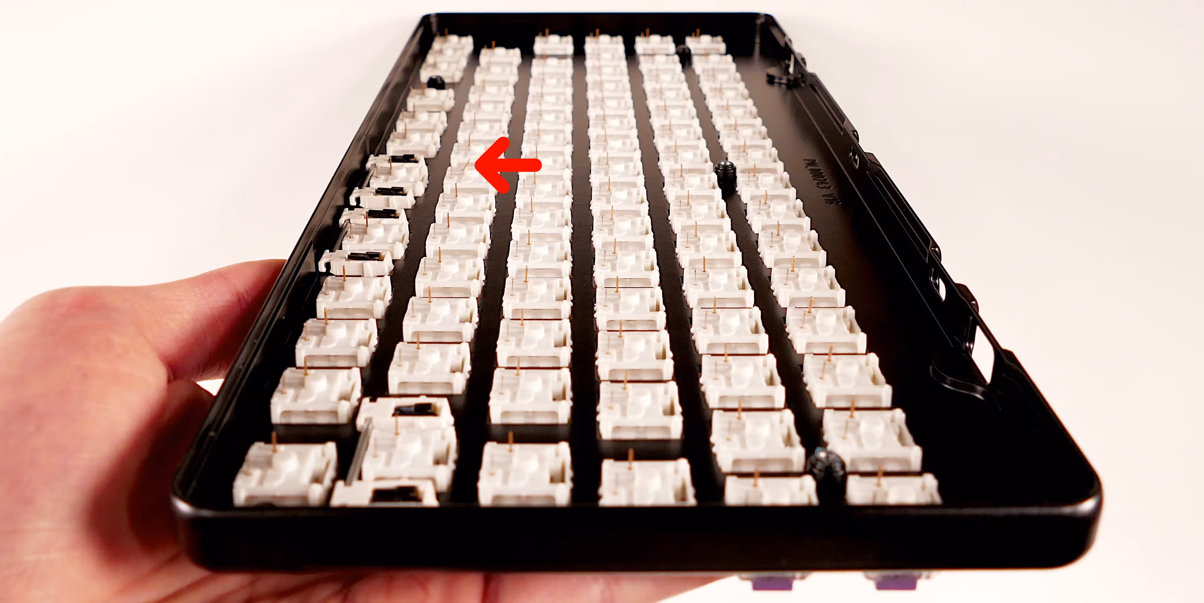 Switch pins in chassis (with a bent pin)