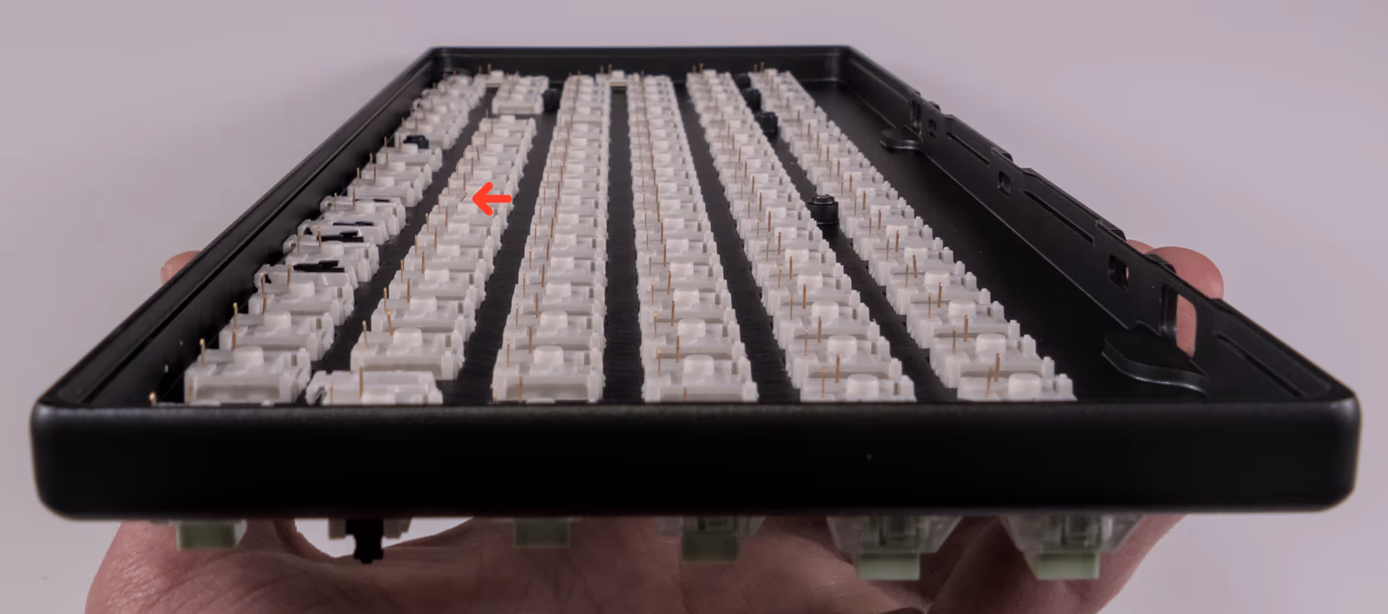 Switch pins in chassis (with a bent pin)