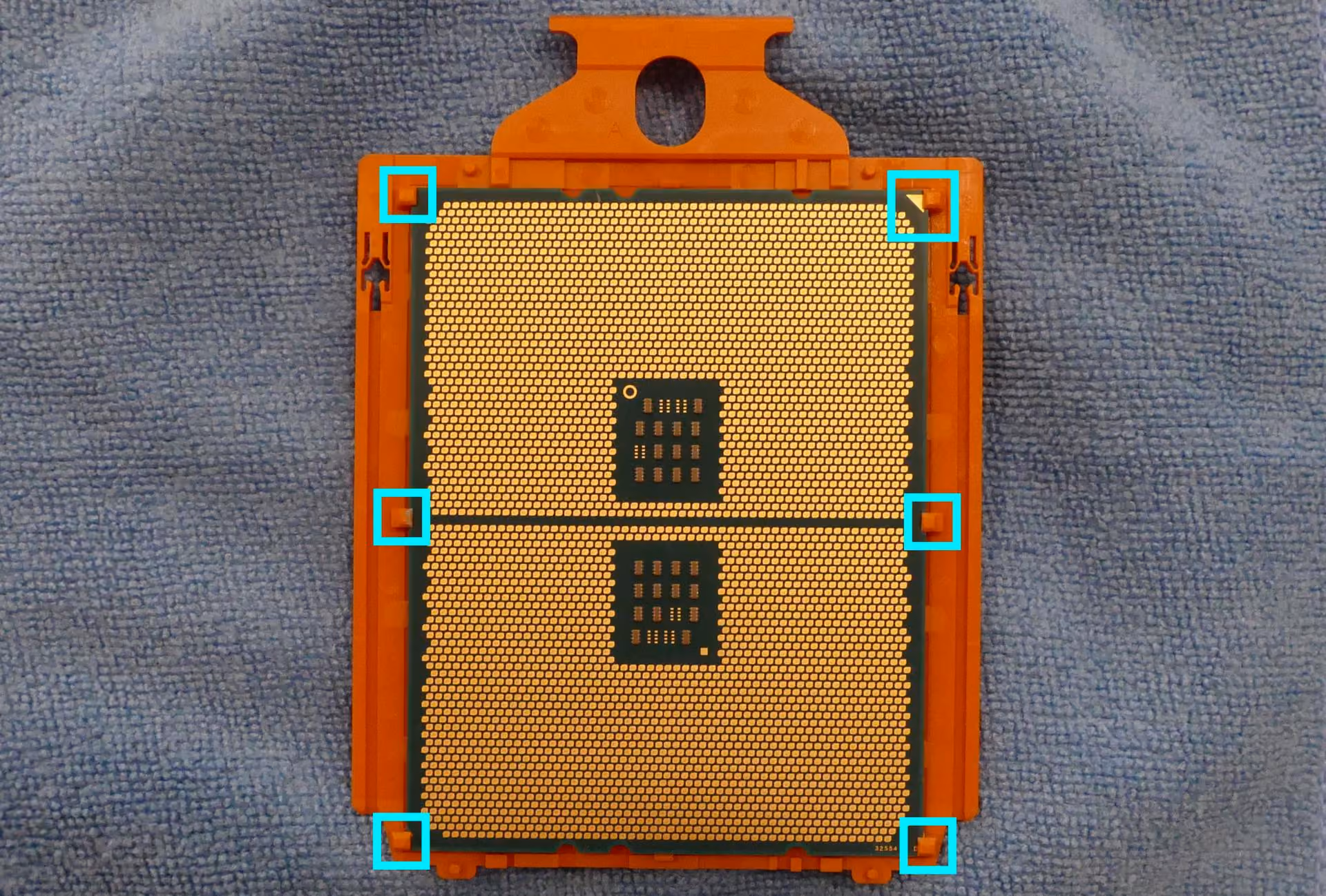 CPU clip