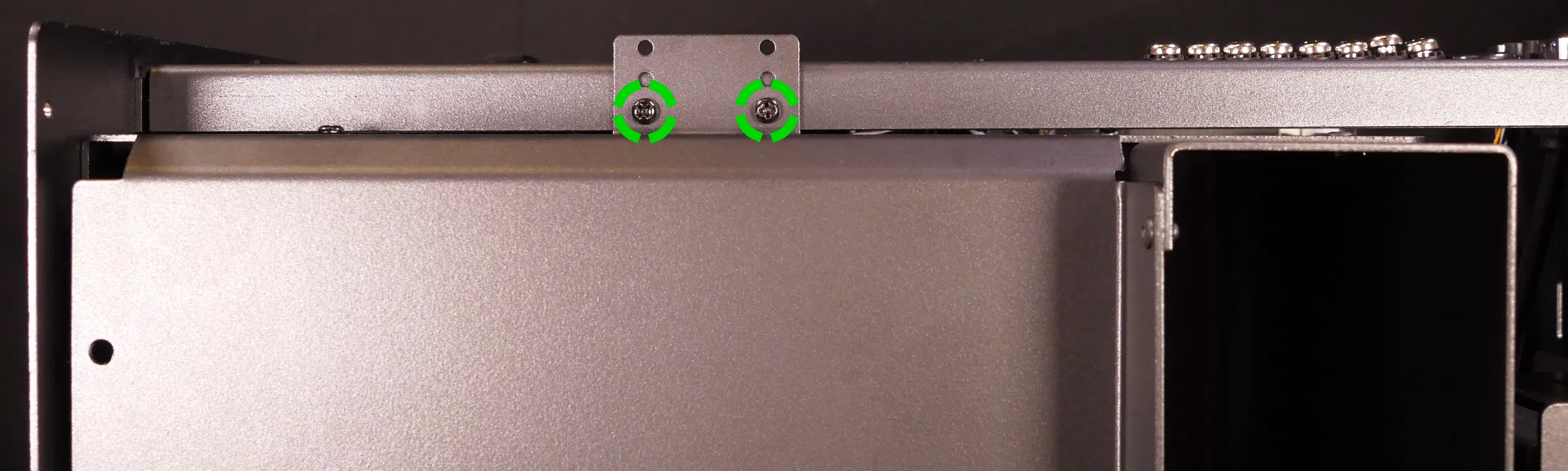 CPU duct screws (top crossbar)