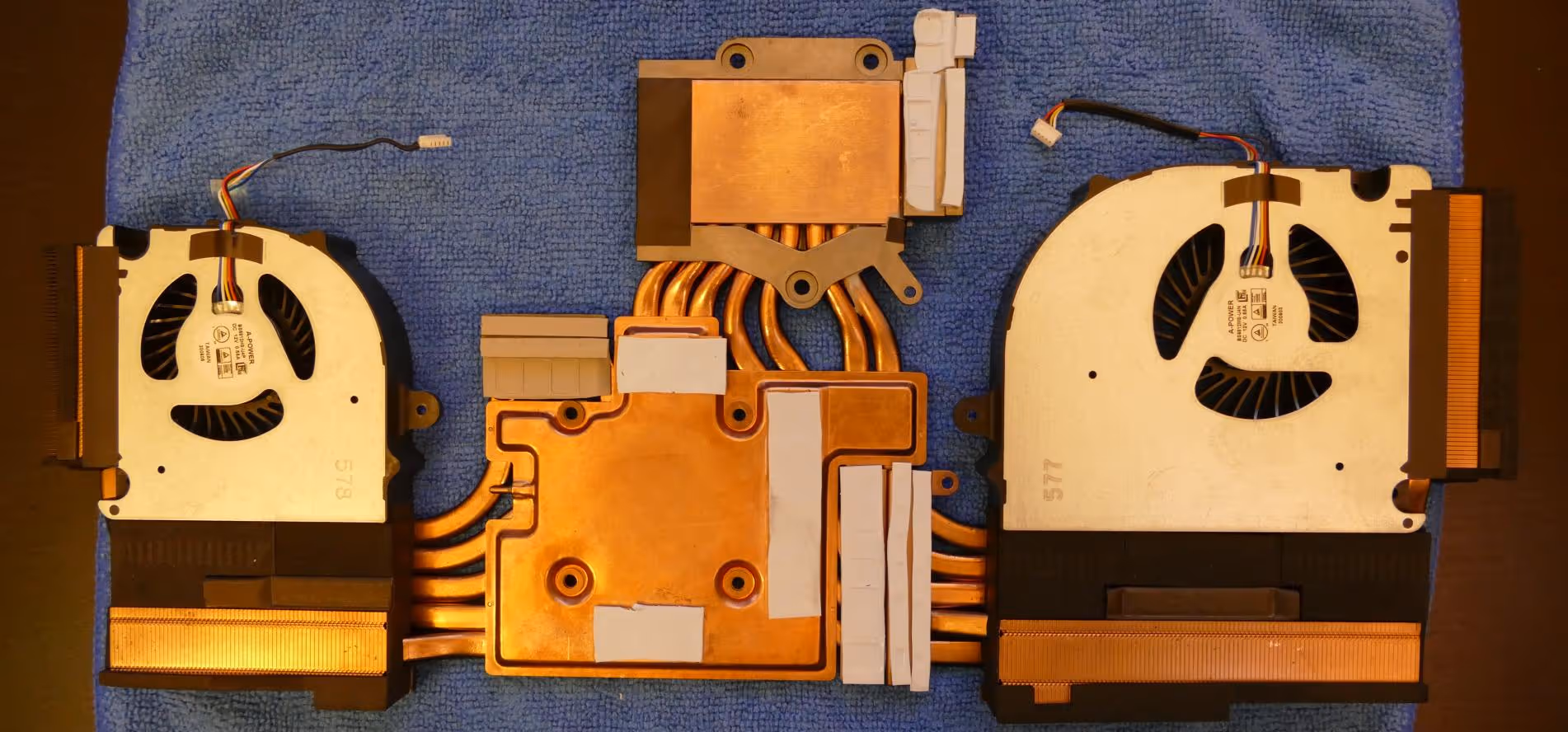 Heatsink assembly