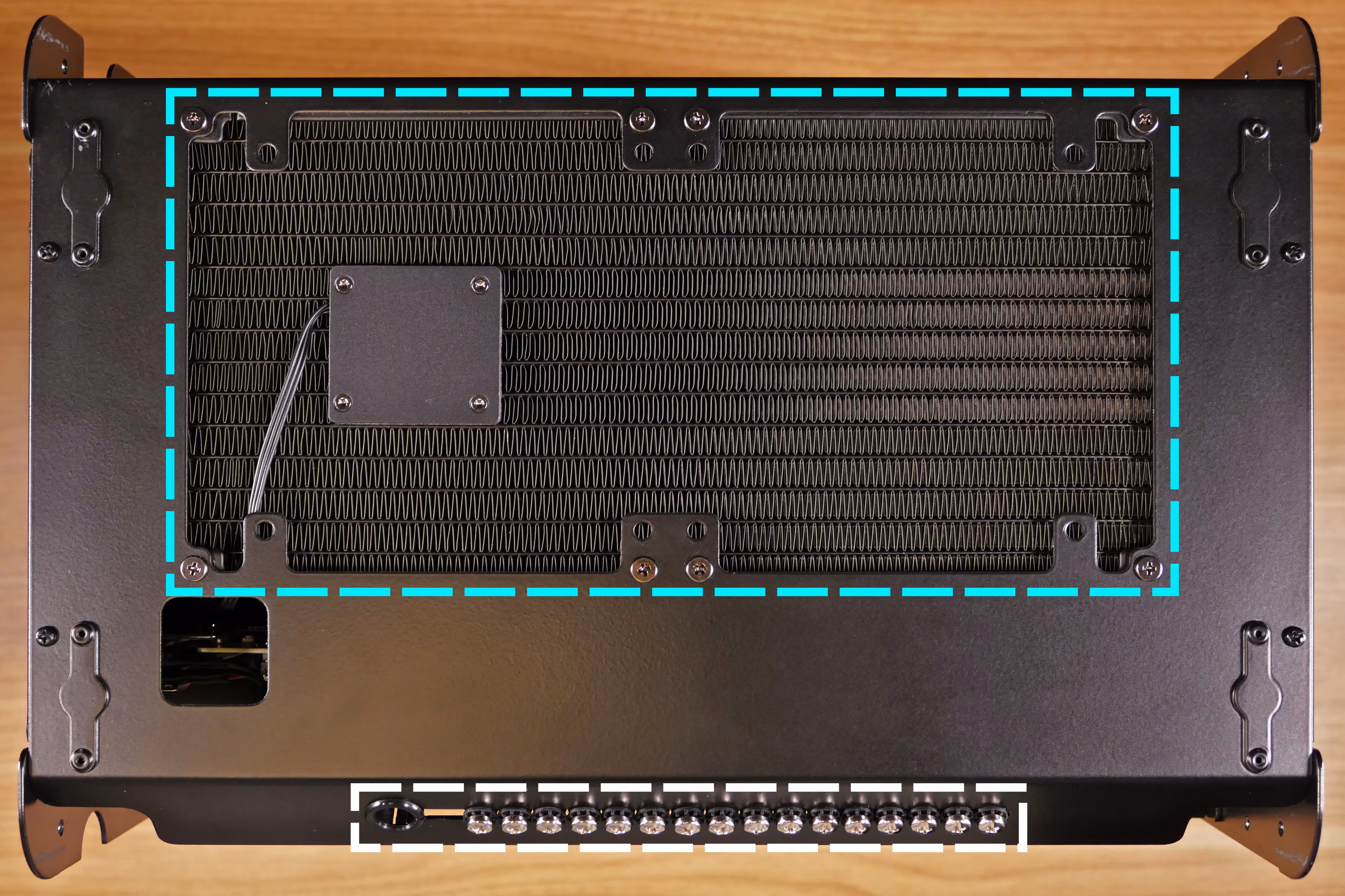 Internal overview (top)