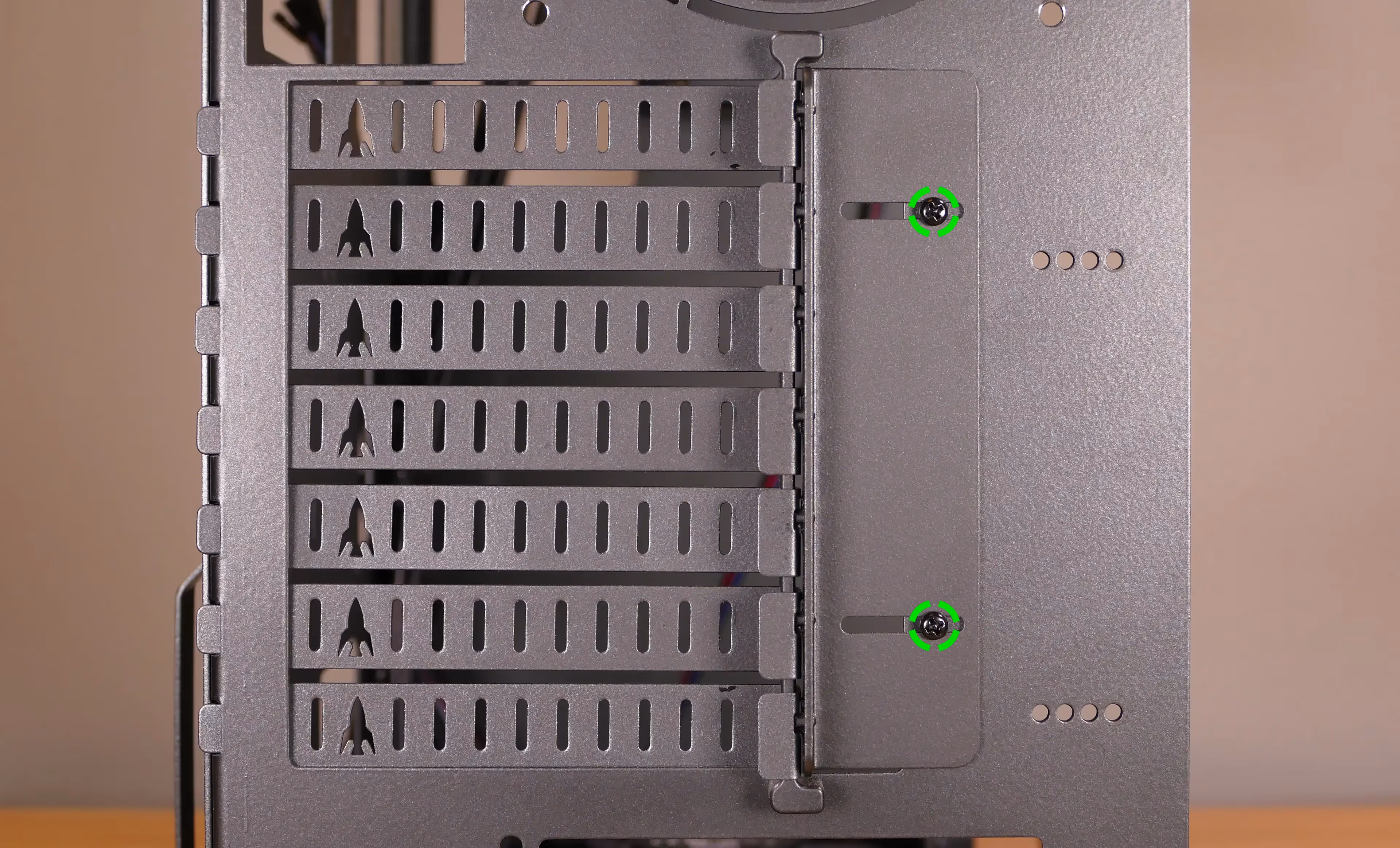 PCIe Bracket