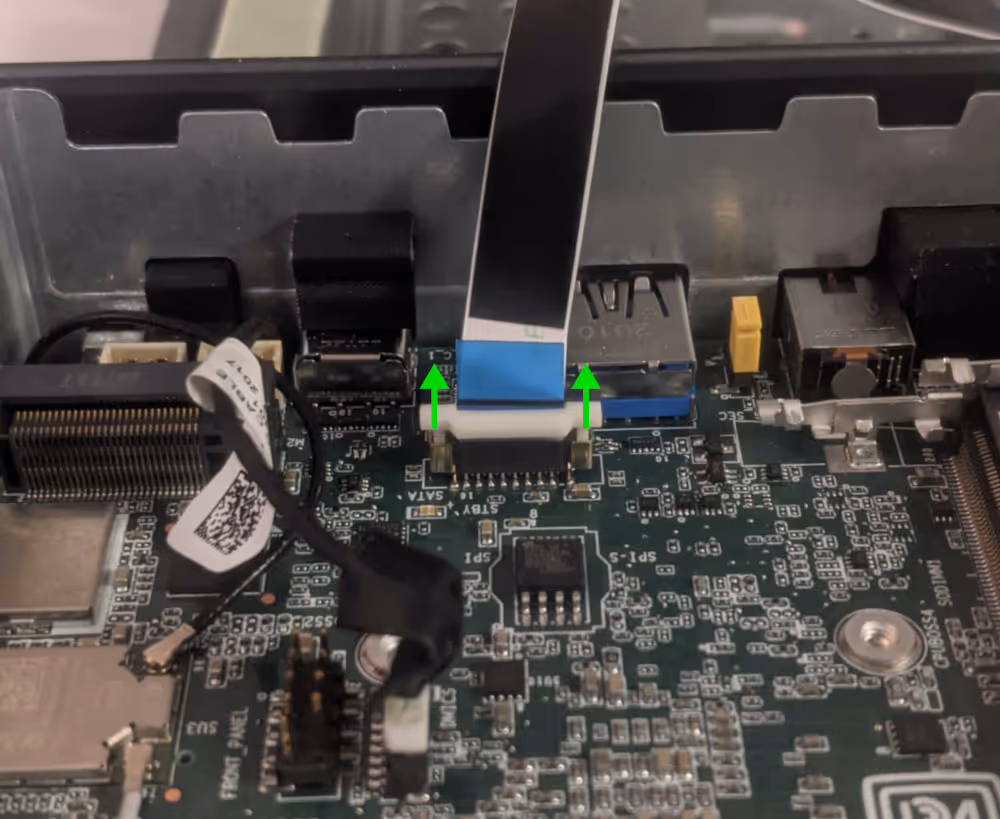 SATA drive bay ribbon cable connector
