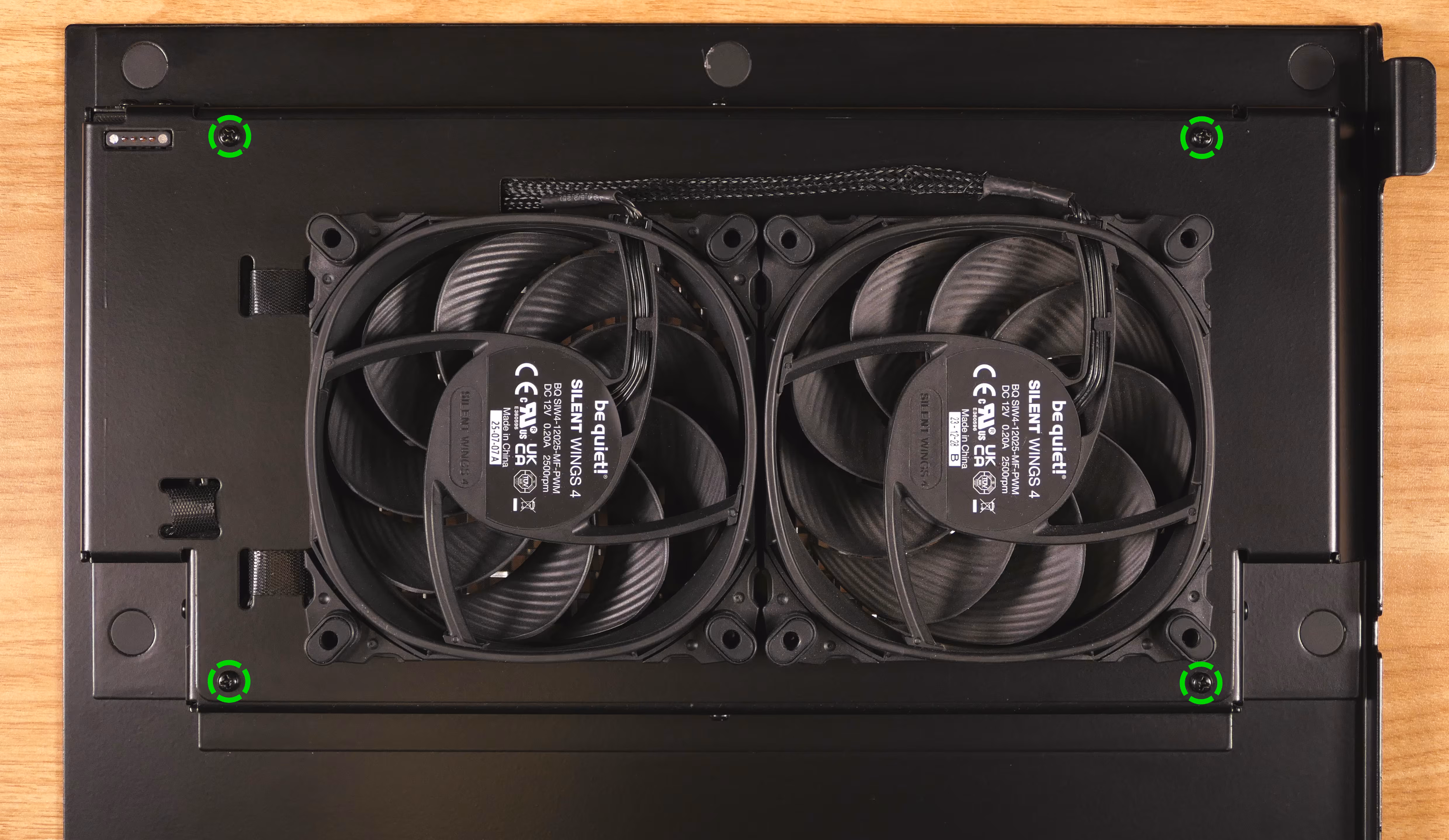 Side fan panel screws