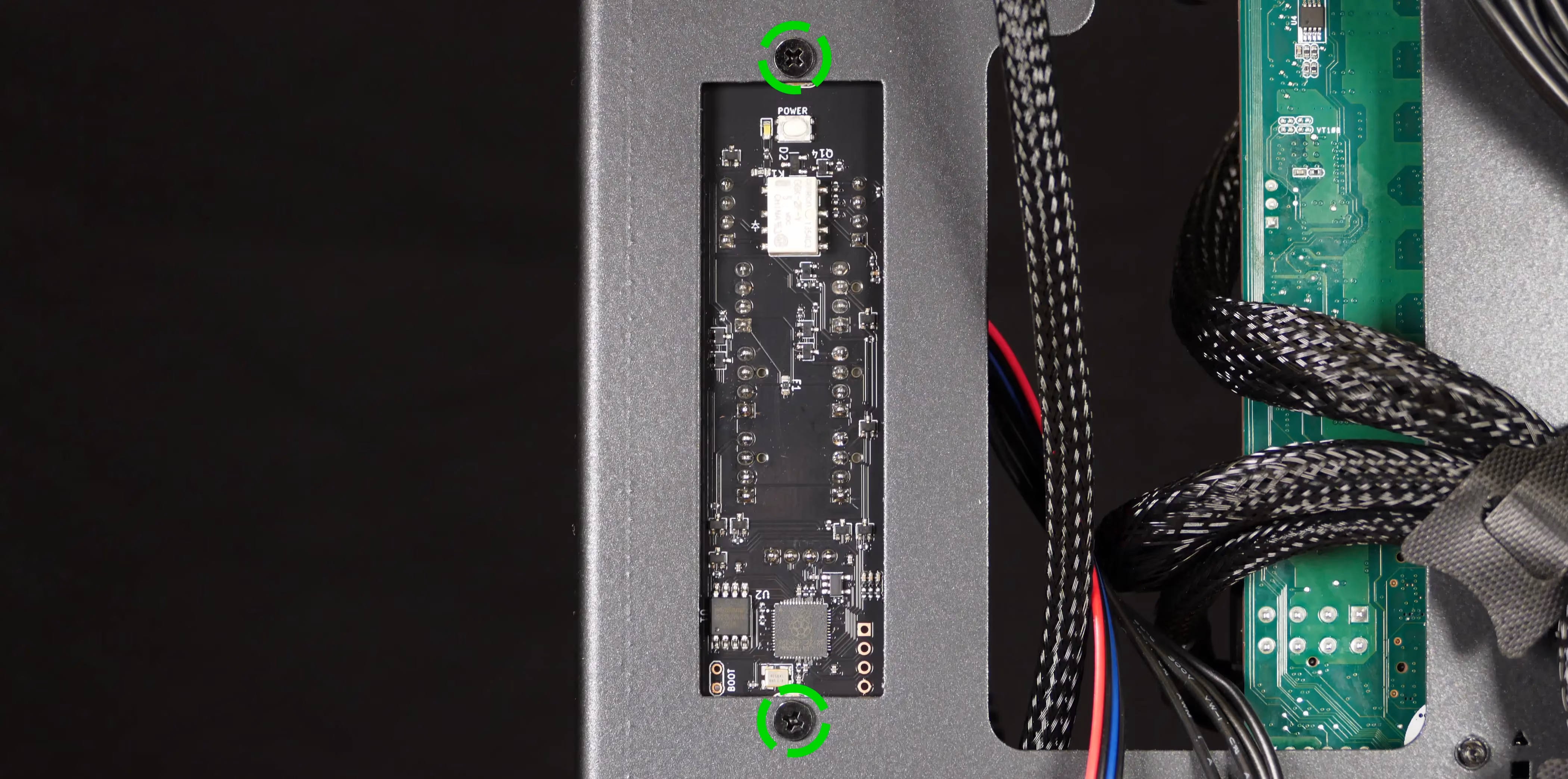 Thelio Io drive cage screws