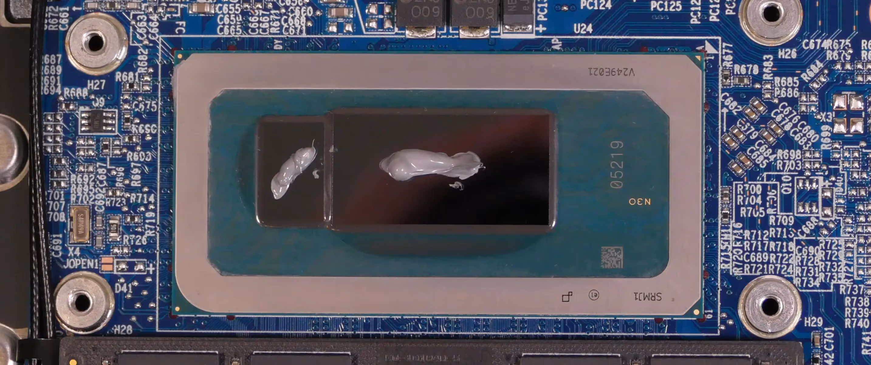Thermal paste application