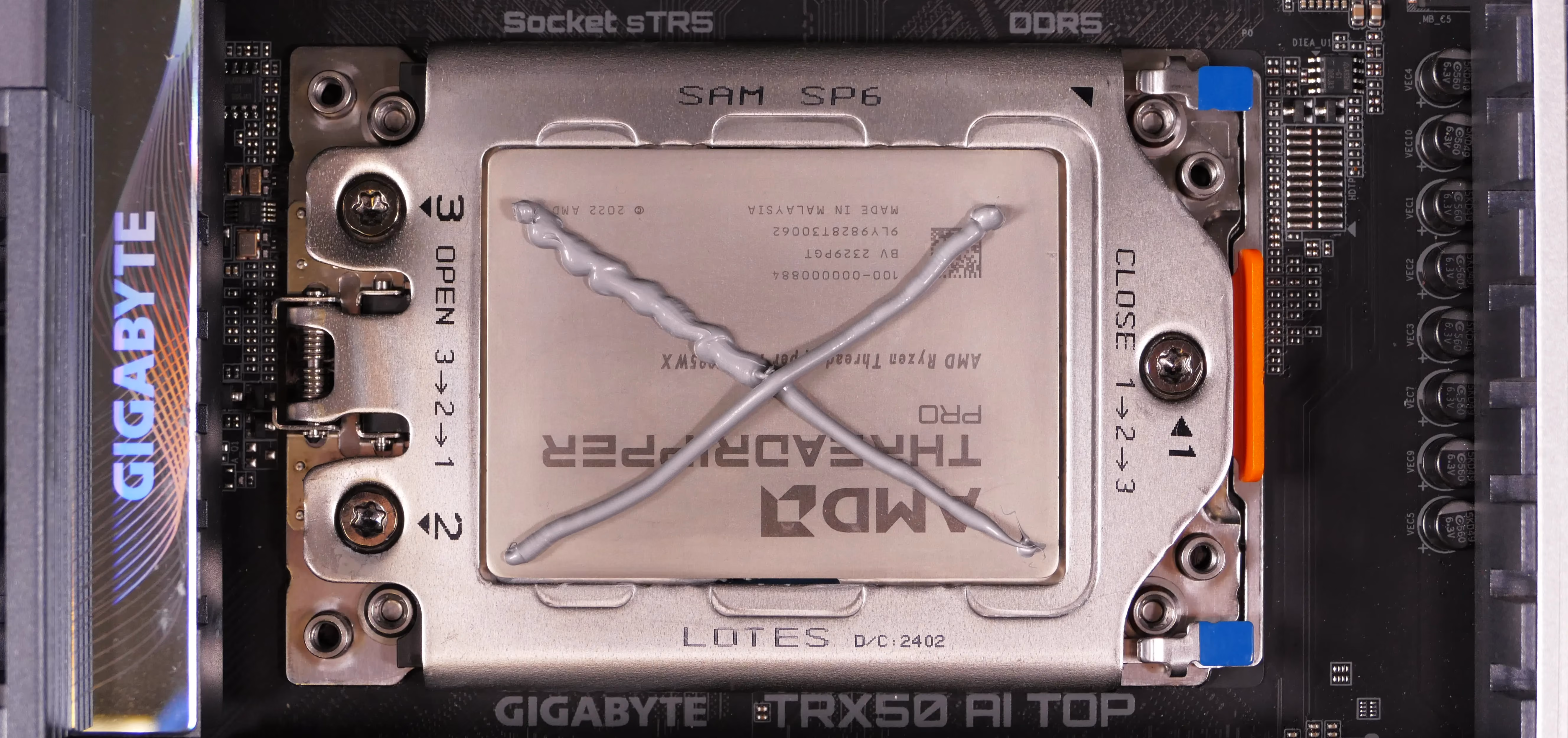 Thermal paste application